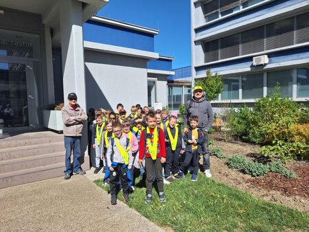 Dan odprtih vrat ravenskih čebelnjakov (6)